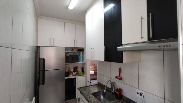 Imagem Apartamento com 2 Quartos à Venda, 45 m² em Jardim Petrópolis - Cotia