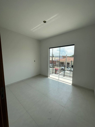 Imagem Casa com 2 Quartos à Venda, 70 m² em Tijucas