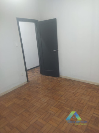 Imagem Casa com 3 Quartos à Venda, 300 m² em Vila Congonhas - São Paulo