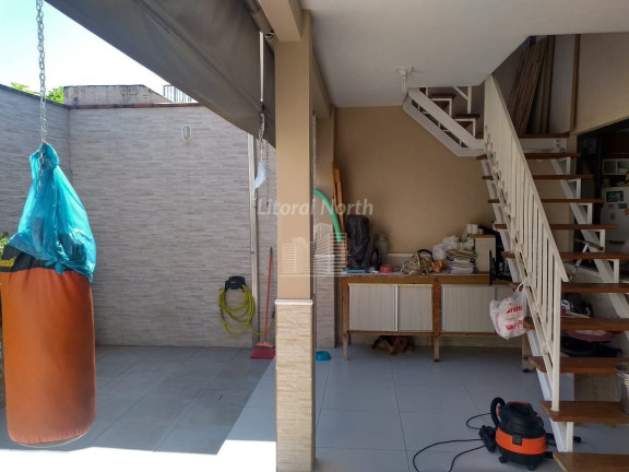 Imagem Sobrado com 3 Quartos à Venda, 120 m² em Barra Do Rio - Itajaí Imagem Sobrado com 3 Quartos à Venda, 120 m² em Barra Do Rio - Itajaí