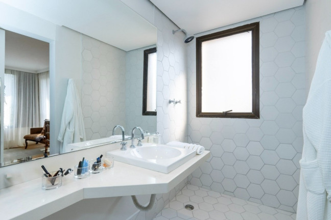 Imagem Imóvel com 3 Quartos à Venda, 180 m² em Panamby - São Paulo Imagem Imóvel com 3 Quartos à Venda, 180 m² em Panamby - São Paulo