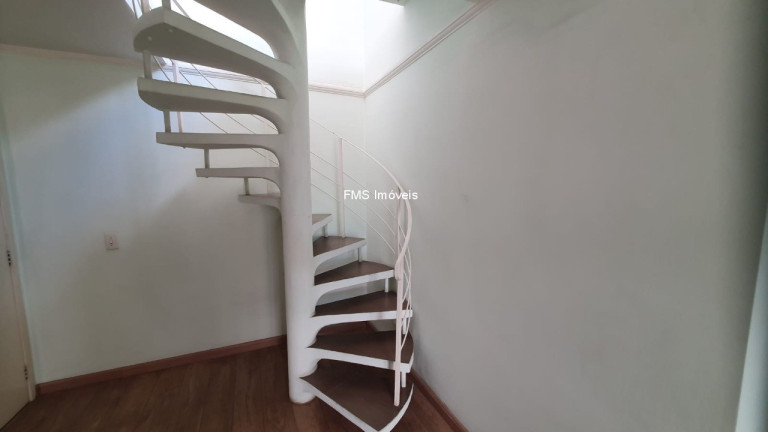 Imagem Imóvel com 3 Quartos à Venda, 143 m² em Morumbi - São Paulo Imagem Imóvel com 3 Quartos à Venda, 143 m² em Morumbi - São Paulo
