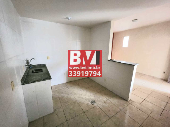 Imagem Casa com 2 Quartos à Venda, 50 m² em Olaria - Rio De Janeiro Imagem Casa com 2 Quartos à Venda, 50 m² em Olaria - Rio De Janeiro