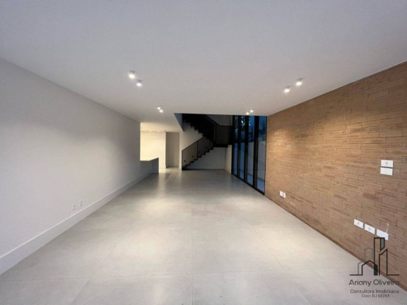 Imagem Casa de Condomínio com 6 Quartos à Venda, 400 m² em Recreio Dos Bandeirantes - Rio De Janeiro Imagem Casa de Condomínio com 6 Quartos à Venda, 400 m² em Recreio Dos Bandeirantes - Rio De Janeiro