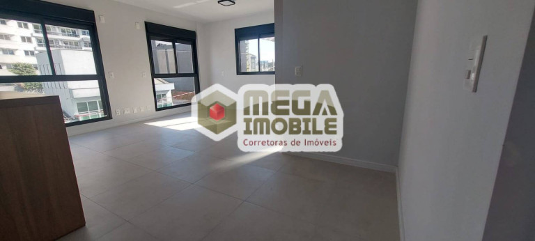 Imagem Apartamento com 1 Quarto à Venda, 28 m² em Centro - Florianópolis