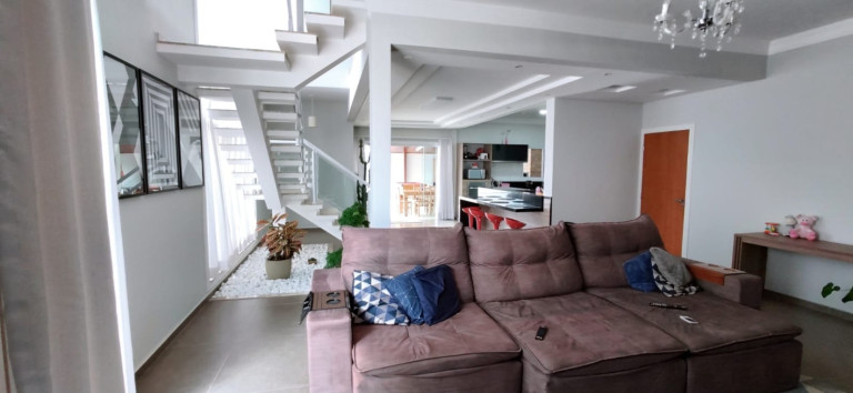 Imagem Casa de Condomínio com 3 Quartos à Venda, 256 m² em Bairro Do Grama - Caçapava Imagem Casa de Condomínio com 3 Quartos à Venda, 256 m² em Bairro Do Grama - Caçapava