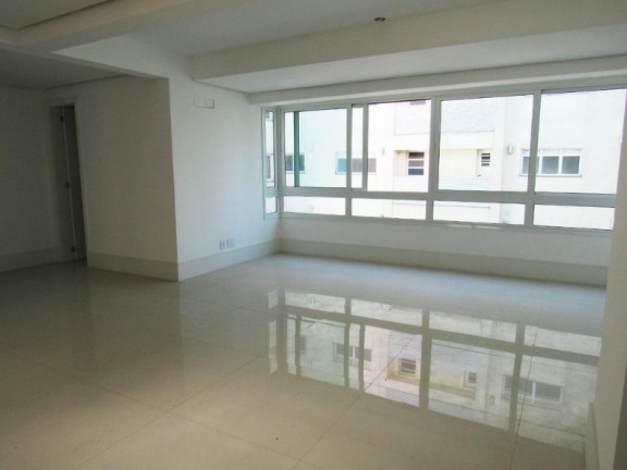 Imagem Imóvel com 3 Quartos à Venda, 395 m² em Auxiliadora - Porto Alegre Imagem Imóvel com 3 Quartos à Venda, 395 m² em Auxiliadora - Porto Alegre