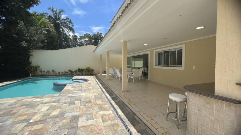 Imagem Casa com 5 Quartos à Venda, 327 m² em Riviera De São Lourenço - Bertioga Imagem Casa com 5 Quartos à Venda, 327 m² em Riviera De São Lourenço - Bertioga