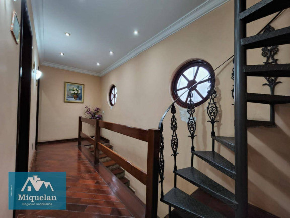 Imagem Sobrado com 3 Quartos à Venda, 300 m² em Vila Galvão - Guarulhos