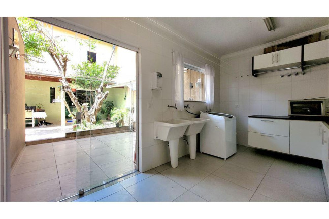 Imagem Casa com 3 Quartos à Venda, 403 m² em Vila Curuçá - Santo André Imagem Casa com 3 Quartos à Venda, 403 m² em Vila Curuçá - Santo André