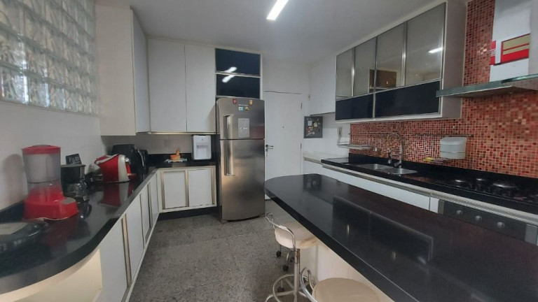 Imagem Apartamento com 3 Quartos à Venda, 204 m² em Aldeota - Fortaleza Imagem Apartamento com 3 Quartos à Venda, 204 m² em Aldeota - Fortaleza