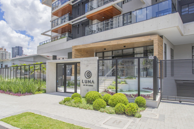 Imagem Apartamento com 3 Quartos à Venda, 94 m² em Cabral - Curitiba