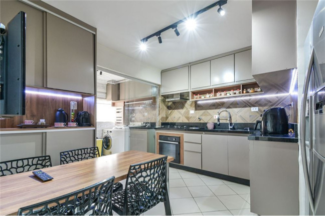 Foto do imóvel Apartamento com 3 Quartos à Venda, 111 m² em Moema - São Paulo