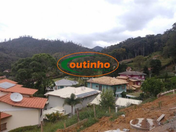 Imagem Terreno à Venda, 242 m² em Vargem Grande - Teresópolis Imagem Terreno à Venda, 242 m² em Vargem Grande - Teresópolis