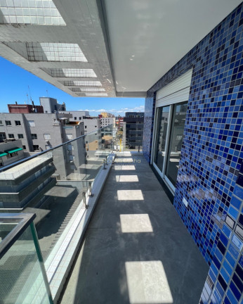 Imagem Imóvel com 3 Quartos à Venda, 250 m² em Centro - Guaratuba