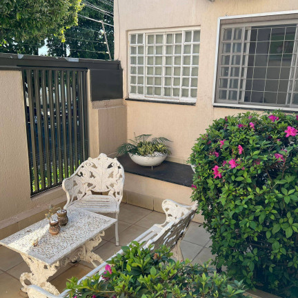 Imagem Casa com 3 Quartos à Venda, 360 m² em Centro - Bauru