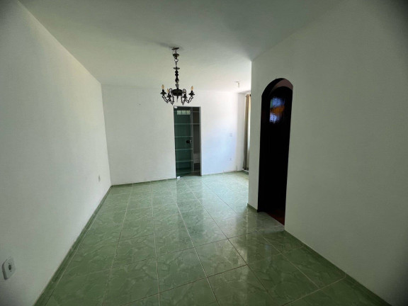 Imagem Casa com 4 Quartos para Alugar, 332 m² em Coqueiral - Araruama Imagem Casa com 4 Quartos para Alugar, 332 m² em Coqueiral - Araruama