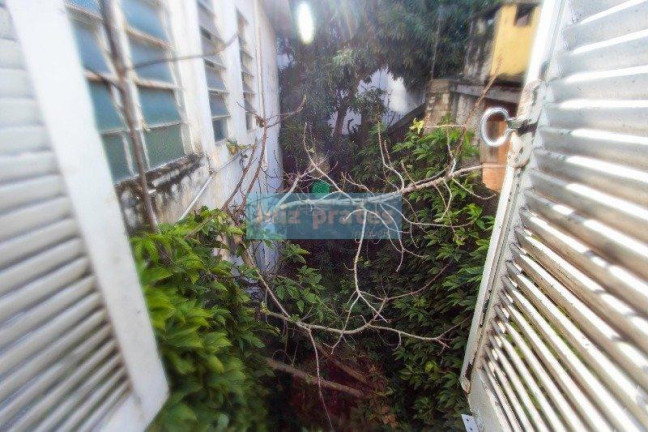 Imagem Casa com 5 Quartos à Venda, 144 m² em Independência - Porto Alegre