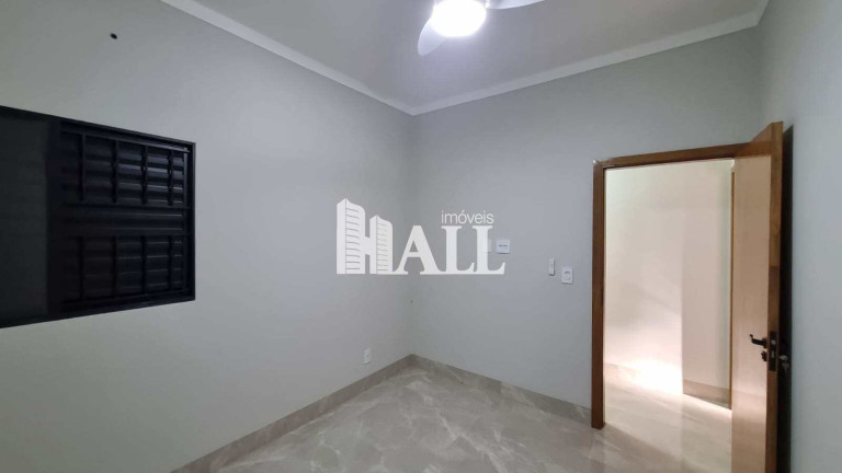 Imagem Casa com 3 Quartos à Venda, 130 m² em Centro - Bady Bassitt Imagem Casa com 3 Quartos à Venda, 130 m² em Centro - Bady Bassitt