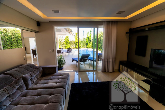 Imagem Casa com 4 Quartos à Venda, 470 m² em Jurerê Internacional - Florianópolis Imagem Casa com 4 Quartos à Venda, 470 m² em Jurerê Internacional - Florianópolis