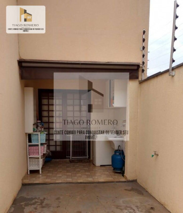 Imagem Casa com 3 Quartos à Venda, 200 m² em Jardim Universal - Araraquara Imagem Casa com 3 Quartos à Venda, 200 m² em Jardim Universal - Araraquara