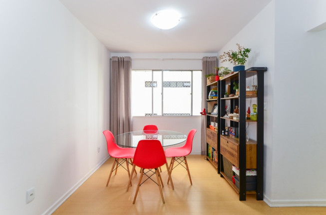 Imagem Apartamento com 2 Quartos à Venda, 70 m² em Vila Uberabinha - São Paulo