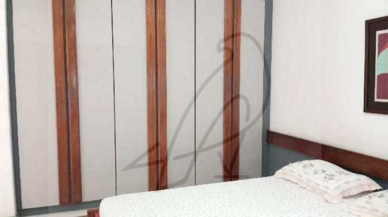 Imagem Apartamento com 3 Quartos à Venda, 119 m²