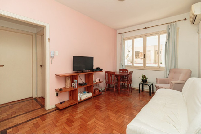 Apartamento com 2 Quartos à Venda, 63 m² em Santa Cecília - Porto Alegre