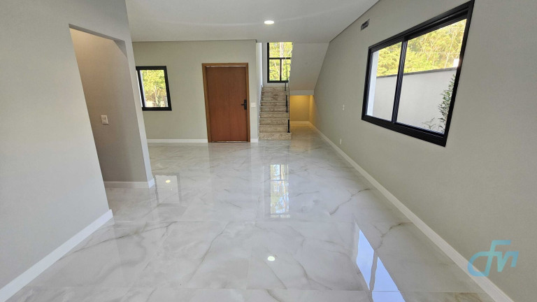 Imagem Sobrado com 4 Quartos à Venda, 235 m² em Fazenda Rodeio - Mogi Das Cruzes