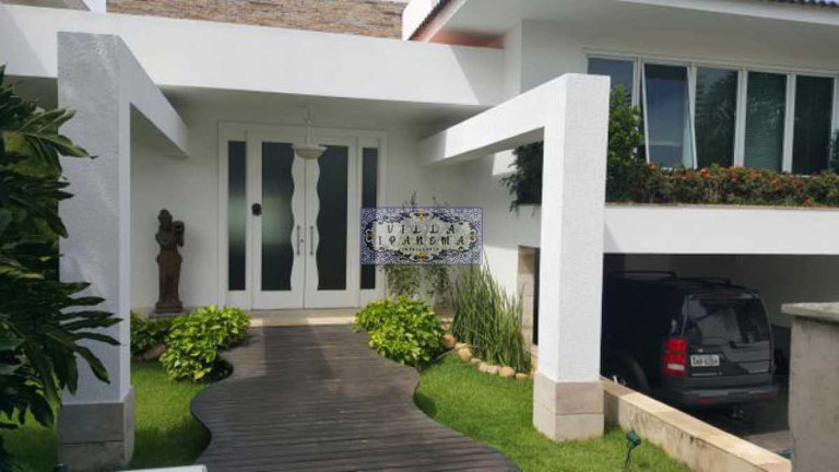 Imagem Imóvel com 4 Quartos à Venda, 600 m² em Barra Da Tijuca - Rio De Janeiro Imagem Imóvel com 4 Quartos à Venda, 600 m² em Barra Da Tijuca - Rio De Janeiro