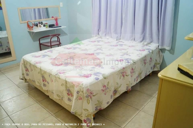 Imagem Casa com 4 Quartos à Venda, 320 m² em Vila Menino Jesus - Caçapava