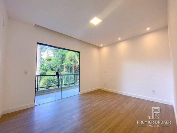 Imagem Casa com 4 Quartos à Venda, 214 m² em Vargem Grande - Teresópolis Imagem Casa com 4 Quartos à Venda, 214 m² em Vargem Grande - Teresópolis