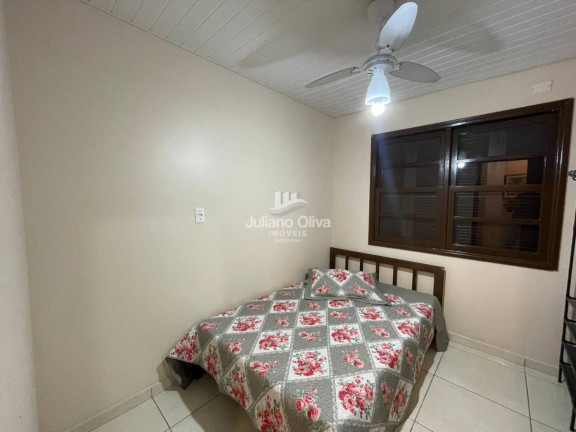 Imagem Casa com 6 Quartos à Venda, 150 m² em Centro - Itapoá Imagem Casa com 6 Quartos à Venda, 150 m² em Centro - Itapoá