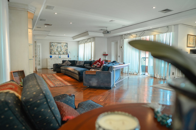 Imagem Imóvel com 4 Quartos à Venda, 770 m² em Jardim Paulista - São Paulo Imagem Imóvel com 4 Quartos à Venda, 770 m² em Jardim Paulista - São Paulo