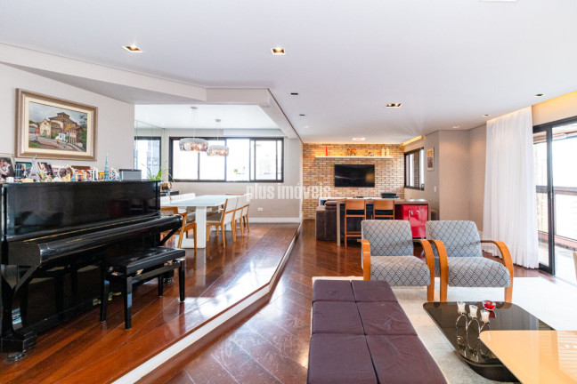 Imagem Apartamento com 4 Quartos à Venda, 235 m² em Moema - São Paulo Imagem Apartamento com 4 Quartos à Venda, 235 m² em Moema - São Paulo