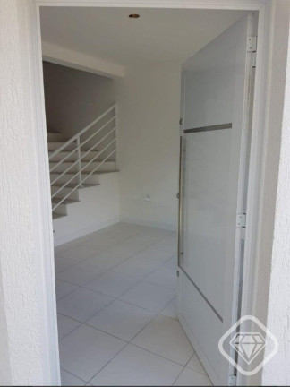 Imagem Casa de Condomínio com 3 Quartos à Venda,  em Tristeza - Porto Alegre
