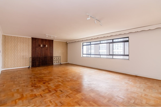 Imóvel com 3 Quartos à Venda, 190 m² em Aclimação - São Paulo