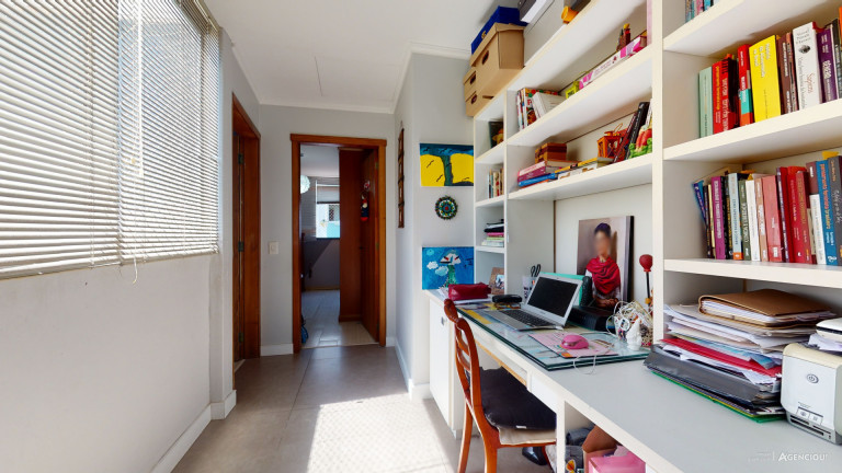 Imagem Cobertura com 3 Quartos à Venda, 213 m² em Cavalhada - Porto Alegre Imagem Cobertura com 3 Quartos à Venda, 213 m² em Cavalhada - Porto Alegre