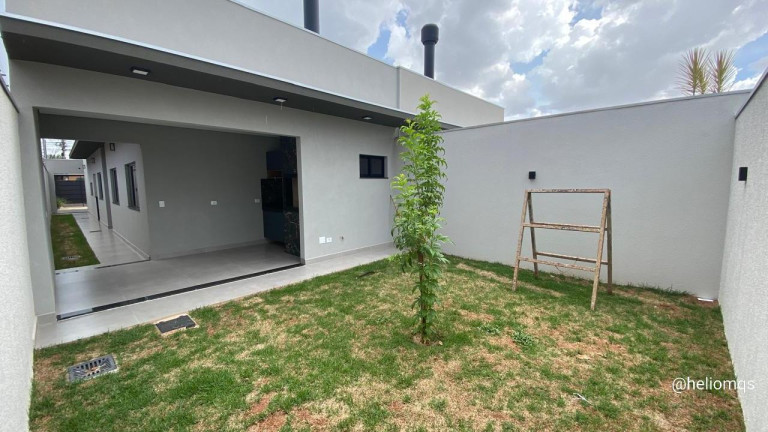 Imagem Casa com 3 Quartos à Venda, 112 m² em Mata Do Jacinto - Campo Grande Imagem Casa com 3 Quartos à Venda, 112 m² em Mata Do Jacinto - Campo Grande