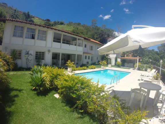Imagem Casa com 6 Quartos à Venda, 450 m² em Nogueira - Petrópolis
