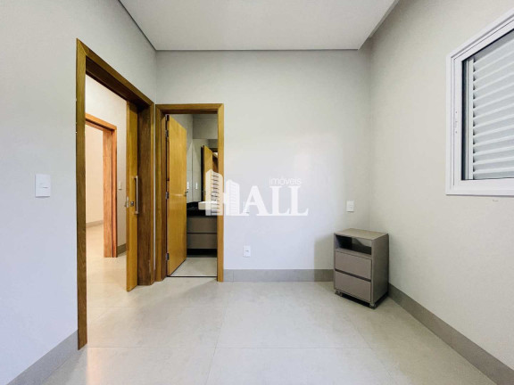 Imagem Casa com 3 Quartos à Venda, 226 m² em Centro - Bady Bassitt Imagem Casa com 3 Quartos à Venda, 226 m² em Centro - Bady Bassitt