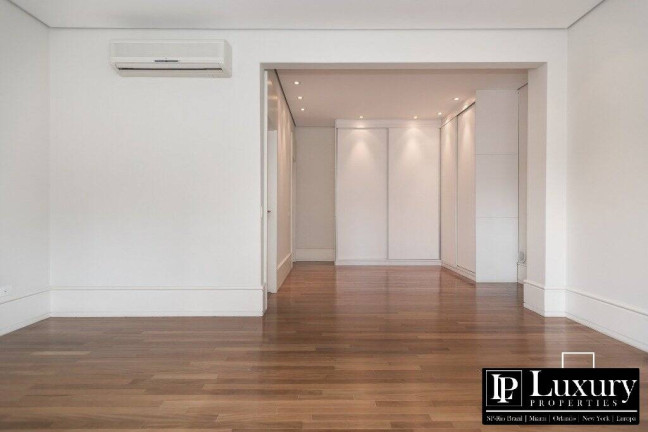 Imagem Apartamento com 4 Quartos à Venda, 276 m² em Itaim Bibi - São Paulo Imagem Apartamento com 4 Quartos à Venda, 276 m² em Itaim Bibi - São Paulo