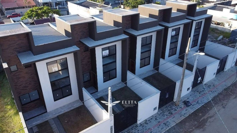 Imagem Sobrado com 3 Quartos à Venda, 86 m² em Itajuba - Barra Velha