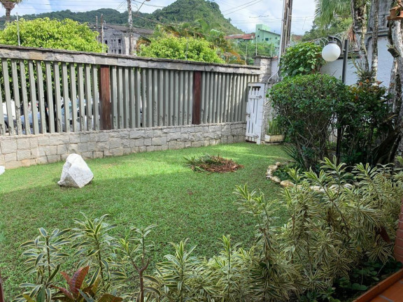 Imagem Casa com 5 Quartos à Venda, 214 m² em Praia Grande - Ubatuba