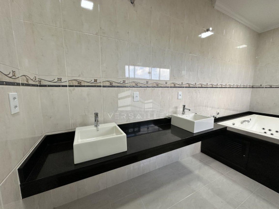 Imagem Casa com 4 Quartos à Venda, 327 m² em Rio Madeira - Porto Velho Imagem Casa com 4 Quartos à Venda, 327 m² em Rio Madeira - Porto Velho