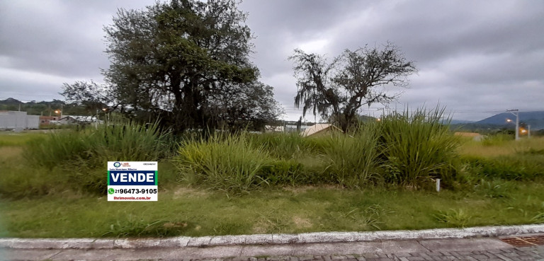 Terreno à Venda, 216 m² em Pindobas - Maricá