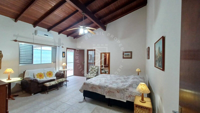 Imagem Casa com 4 Quartos à Venda, 419 m² em Lagoinha - Ubatuba Imagem Casa com 4 Quartos à Venda, 419 m² em Lagoinha - Ubatuba