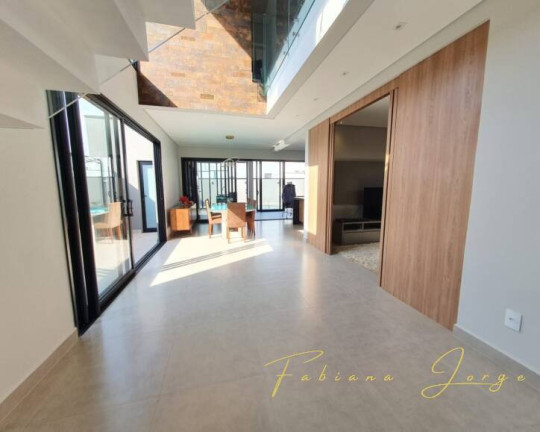 Imagem Casa de Condomínio com 3 Quartos à Venda, 270 m² em Swiss Park - Campinas Imagem Casa de Condomínio com 3 Quartos à Venda, 270 m² em Swiss Park - Campinas