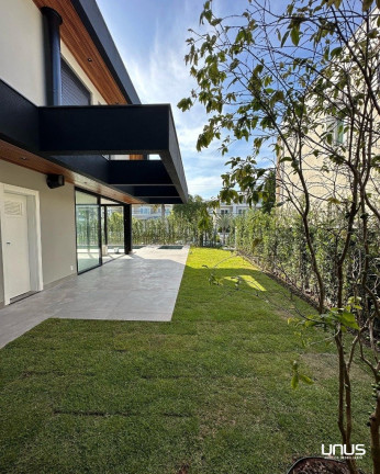 Imagem Casa com 5 Quartos à Venda,  em Jurerê Internacional - Florianópolis
