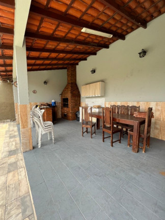 Imagem Casa com 3 Quartos à Venda, 264 m² em Aleixo - Manaus